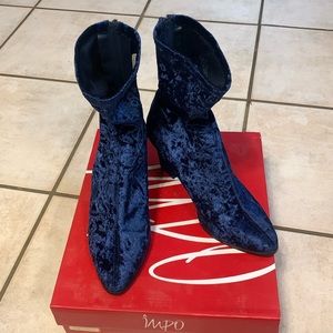Impo - Women’s Size 8 - Velvet Fabric - 3.5 inch Heal - Lightly Worn